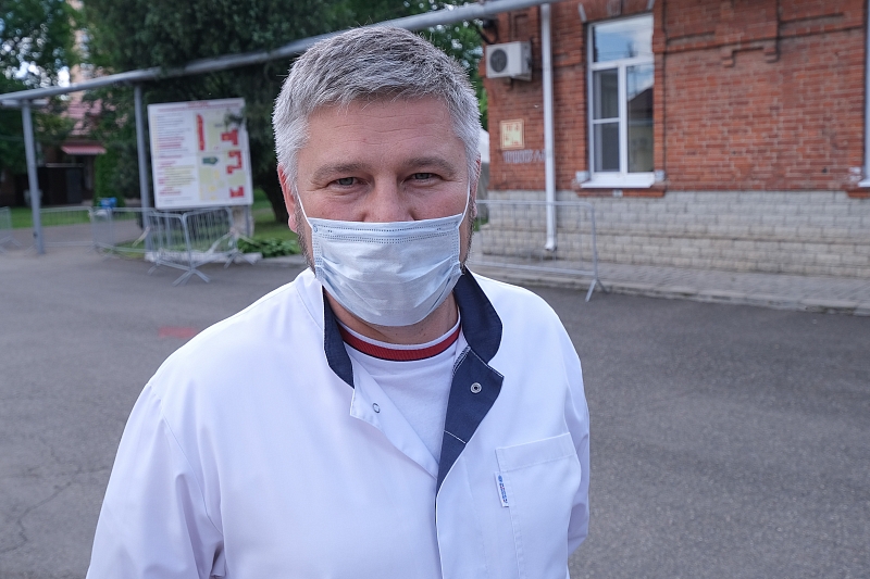 По словам заместителя главврача Специализированной клинической инфекционной больницы Игоря Люлина, ситуация с коронавирусом начинает стабилизироваться.