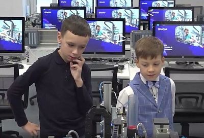 Михаил Мишустин исполнил мечты двух мальчиков из Краснодара в рамках акции «Елка желаний»