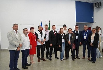 Наблюдатели из девяти стран высоко оценили организацию выборов на Кубани