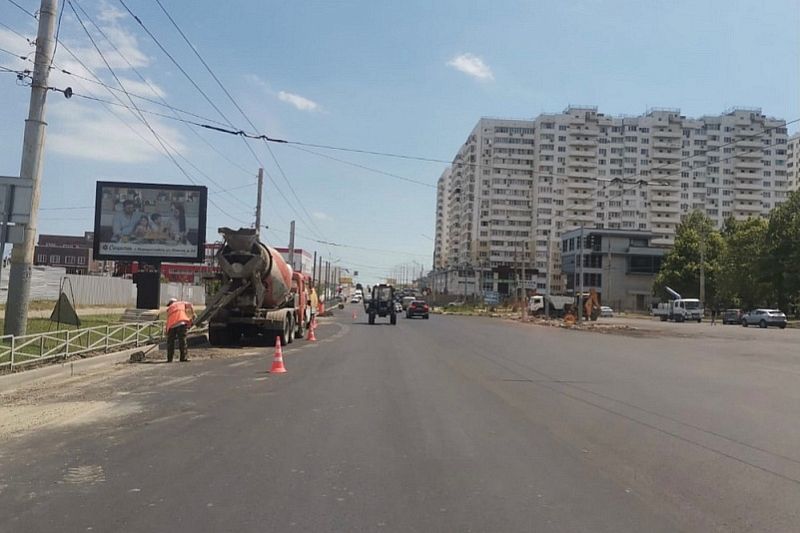 Самую туристическую улицу Новороссийска ремонтируют в рамках нацпроекта «Безопасные качественные дороги» 