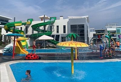 Россияне назвали Анапу и Адлер городами с лучшими отелями для семейного отдыха