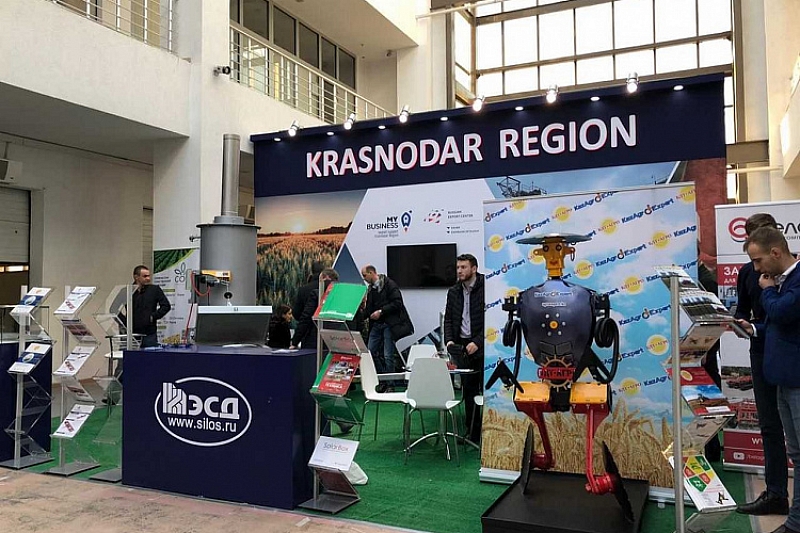 Кубанские сельхозмашиностроители приняли участие в международной выставке в Казахстане