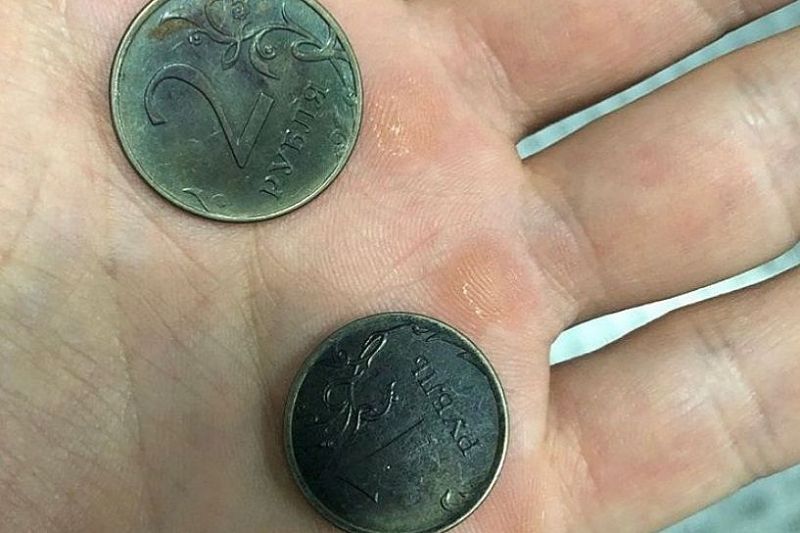 В Новороссийске врачи достали две монеты из пищевода маленького ребенка