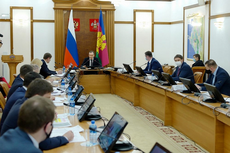Губернатор Кубани Вениамин Кондратьев поручил проработать меры поддержки застройщиков края