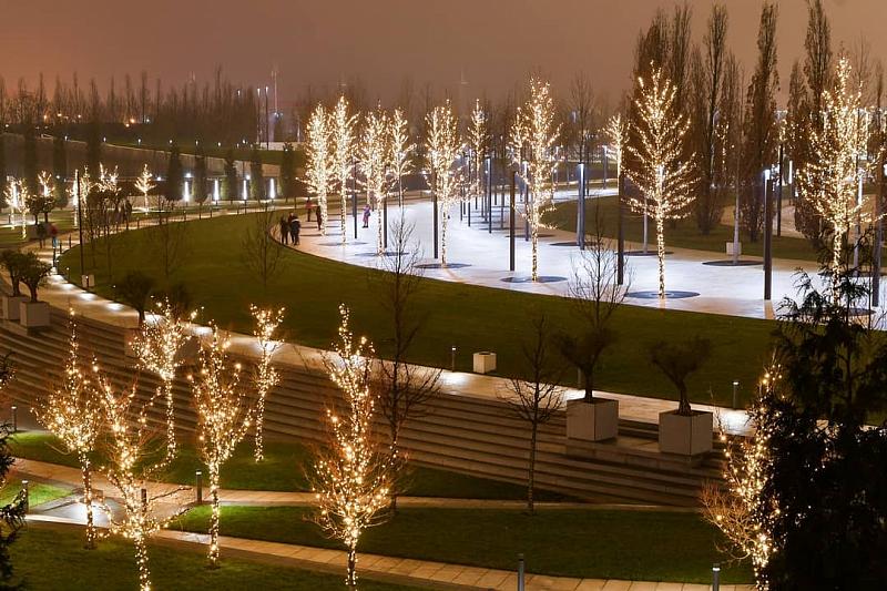 Новогодняя подсветка в парке «Краснодар» будет работать до 18 февраля