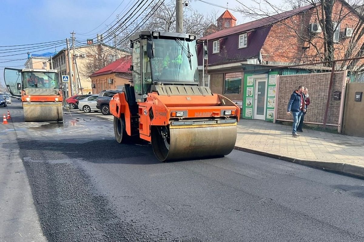 В Краснодаре стартовал ремонт дороги по улице им. Седина 