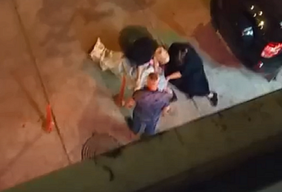 Девушка выпала из многоэтажки и разбилась насмерть в Краснодаре