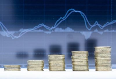 Российский рынок акций снижается на фоне разнонаправленных сигналов