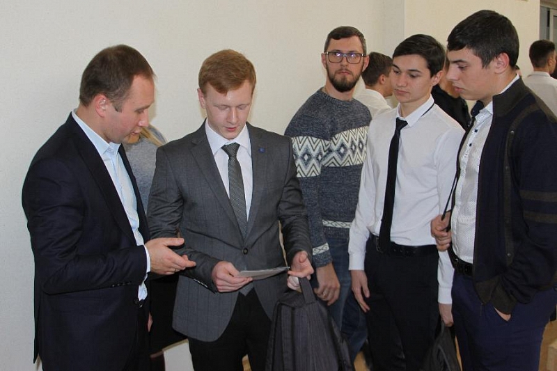 В Краснодаре студенты встретились с предприятиями ТЭК и ЖКХ