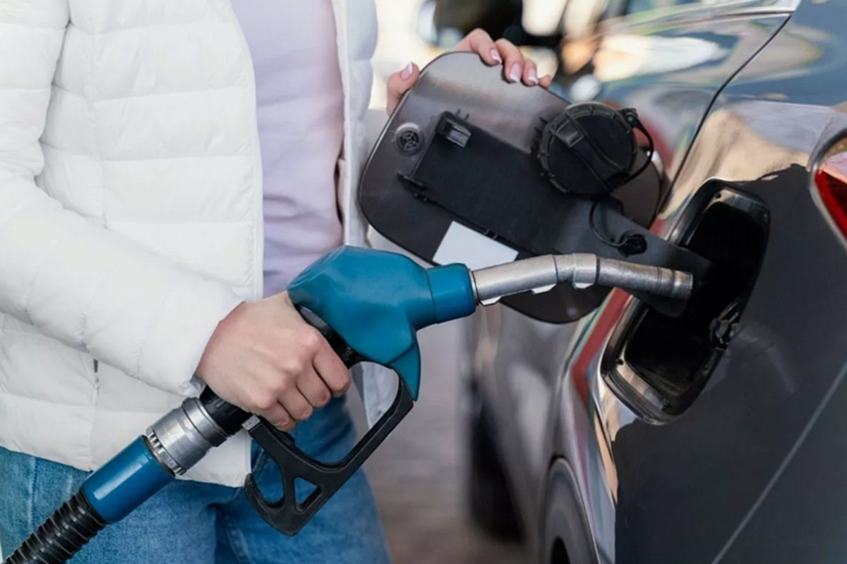 В Крыму ограничили продажу бензина с 30 до 20 литров «в одни руки»