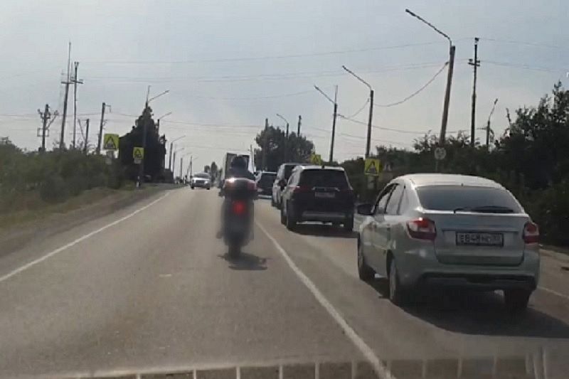 В Анапе мотоциклиста лишили прав на 8,5 лет за 30 нарушений ПДД за один день