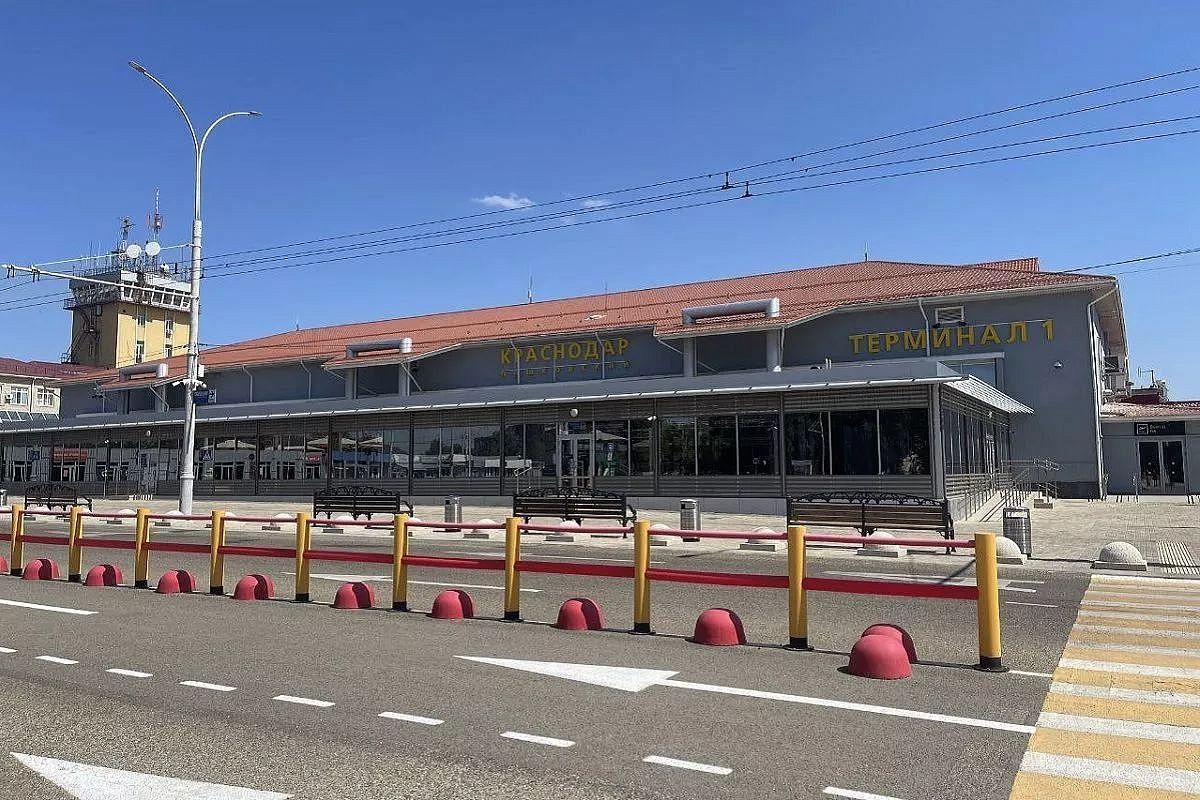 Ограничения в аэропорту Краснодара сняты