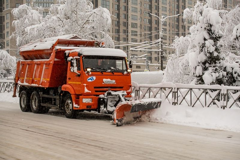 «Зима в этом году будет суровая»: мэр Краснодара поручил всем службам подготовиться к холодам