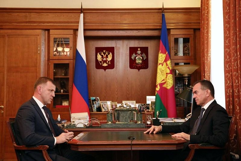 Губернатор рекомендует: Евгений Наумов подал документы на должность мэра Краснодара