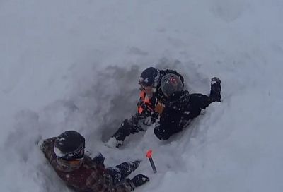 На Красной Поляне ребенок спас провалившегося в снег сноубордиста благодаря одной детали
