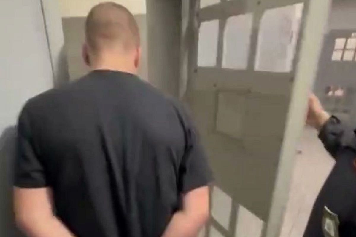 В Сочи задержан молодой человек, нарисовавший на улице запрещенную символику