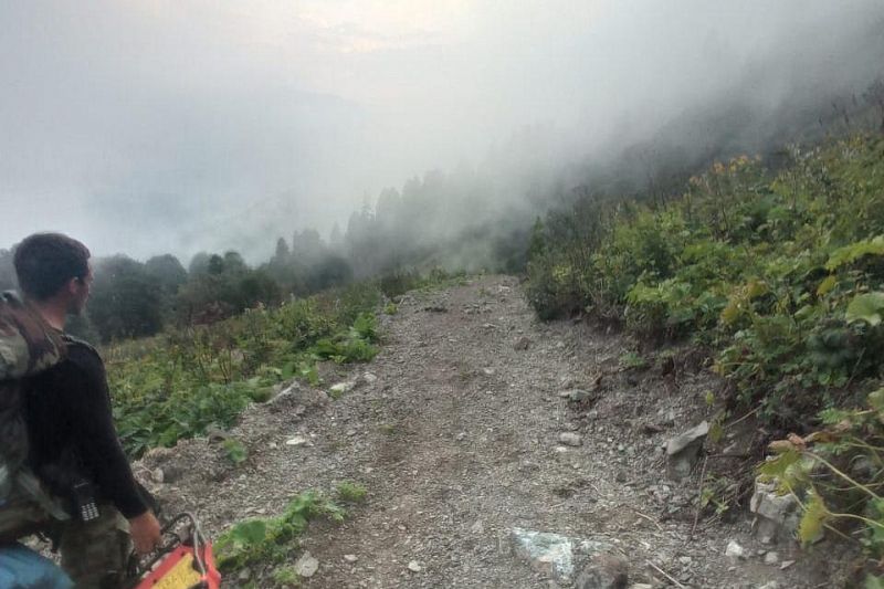 Спасатели помогли повредившей в Кавказском заповеднике ногу туристке