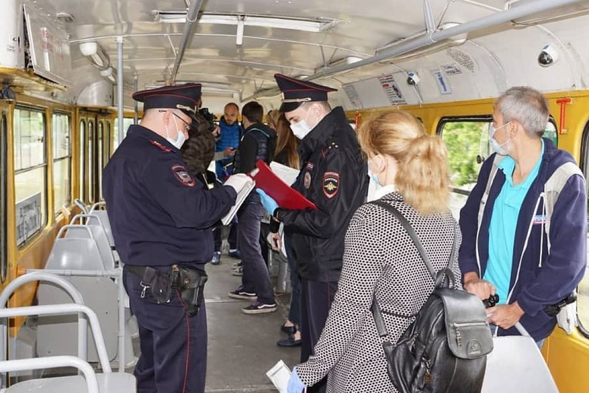 В Краснодаре пассажиров без масок могут высадить из общественного транспорта