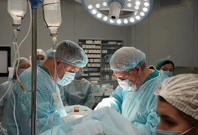 Краснодарские врачи впервые провели эндоскопическую операцию годовалому ребенку с камнями в желчных протоках