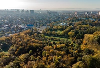 В аэропорту Краснодара действуют ограничения: опасность БПЛА объявили еще в 18 городах и районах Кубани
