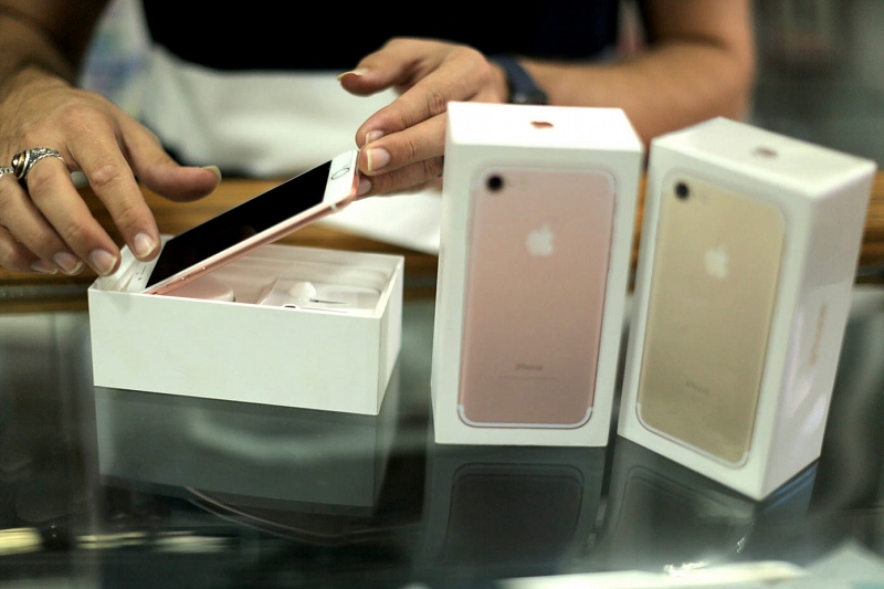 В России рекордно снизилась минимальная цена на iPhone 6S