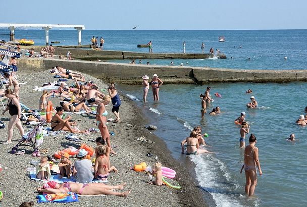 Вода в Черном море станет комфортной для купания к середине июня