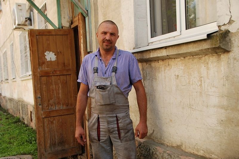 В Краснодарском крае жильцы многоэтажки помогли спасти из огня соседей