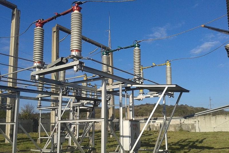 В трех районах Краснодарского края отремонтировали более 150 энергообъектов