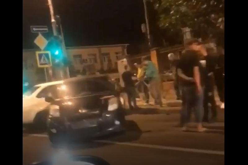 На улице Северной в Краснодаре столкнулись семь автомобилей
