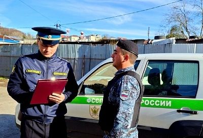 Незаконные кафе и магазин снесли в Сочи