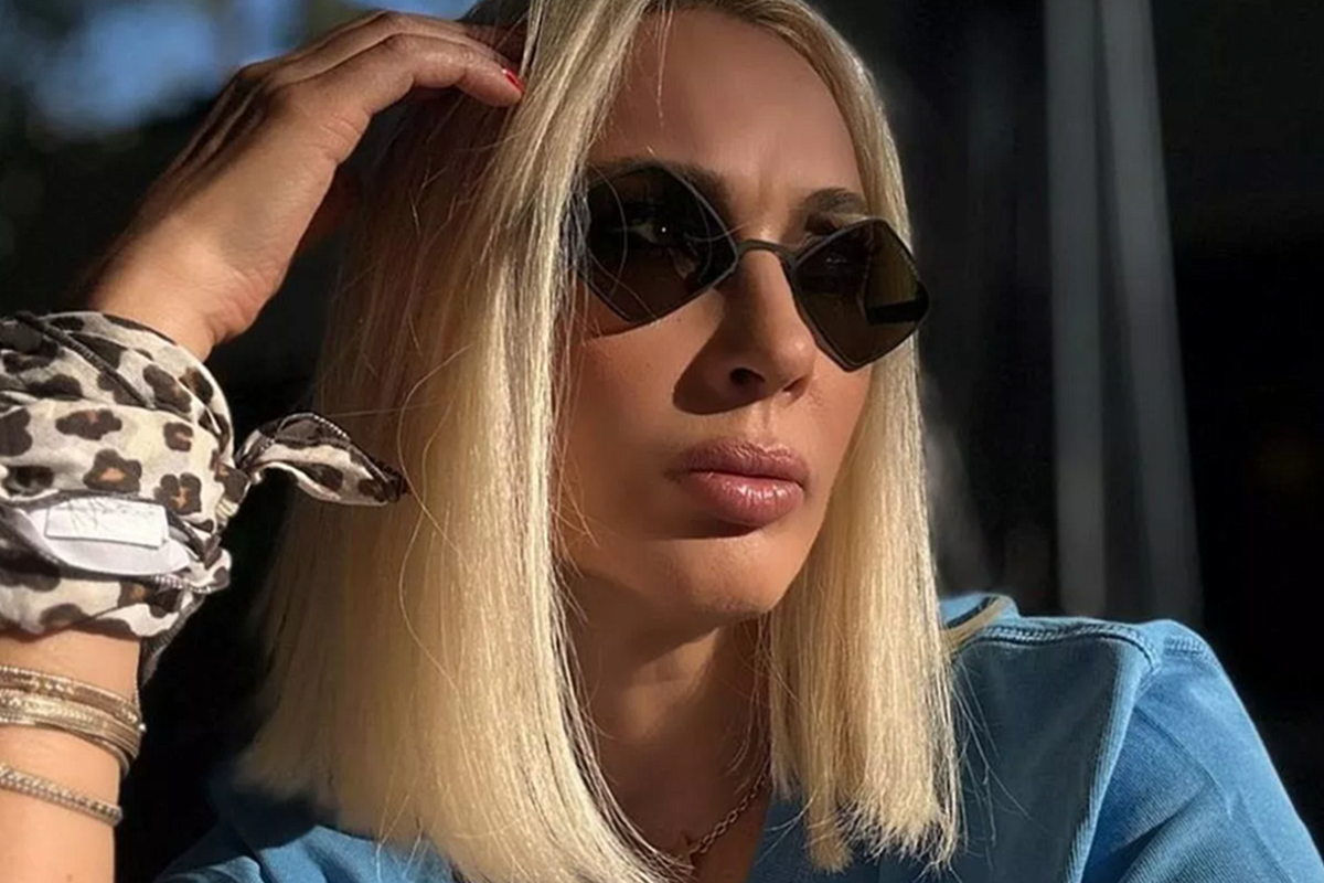 Лера Кудрявцева поделилась видео из отеля Сочи во время ночной воздушной тревоги