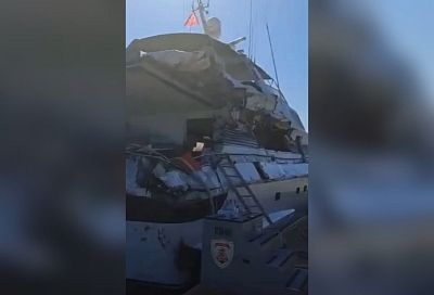 Морской бой: Турция в Черном море обстреляла яхту с американским флагом