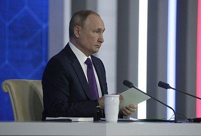 Соцсети под контролем: что Путин думает о влиянии интернета на детей