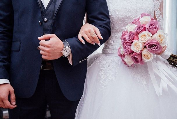 В уходящем году в России увеличилось количество браков 