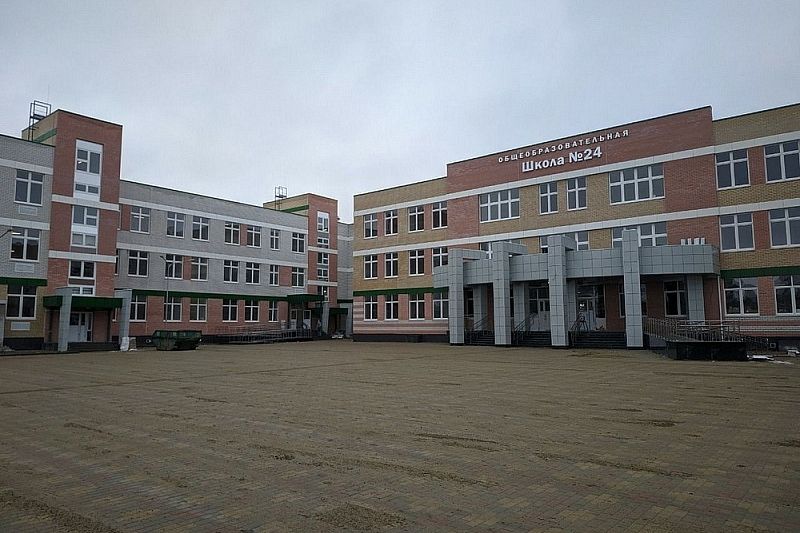 В рамках нацпроекта «Образование» в Краснодарском крае одновременно строят пять школ