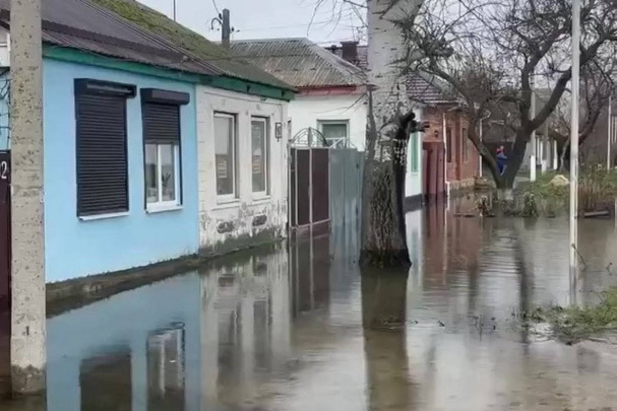 В Ейском районе введен режим ЧС