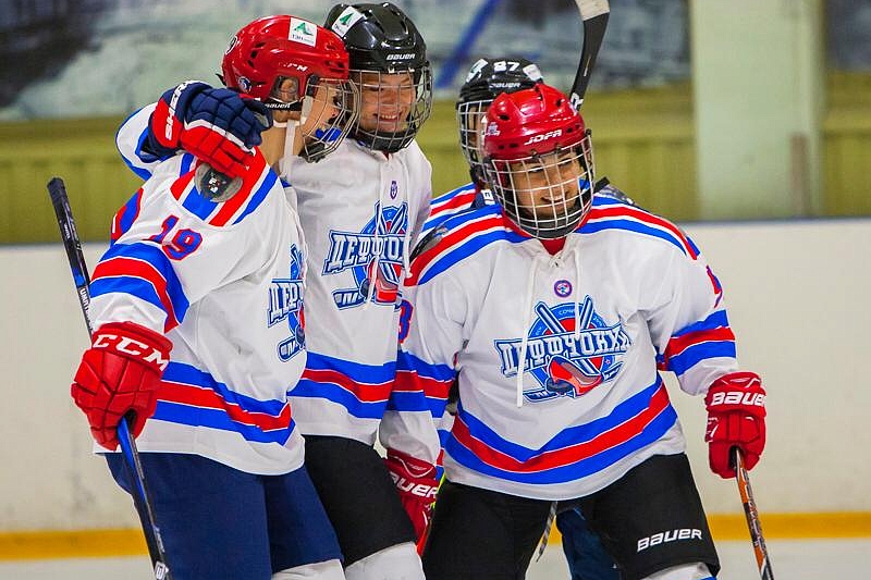 Корреспондент «КН» забросила победную шайбу в заключительном матче Лиги женского хоккея