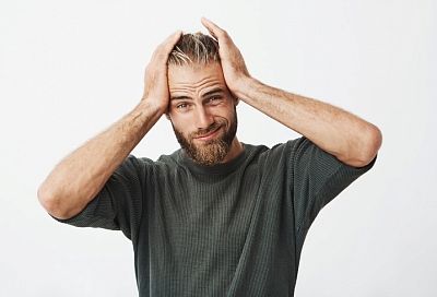 Спасибо предкам: ученые нашли ответ на вопрос, почему одни мужчины лысеют, а другие до глубоких седин имеют шикарные волосы