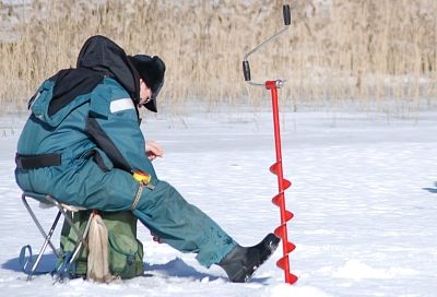Зимняя рыбалка на щуку: ставлю флюорокарбон с живцом — и ловятся трофеи, когда блёсны молчат