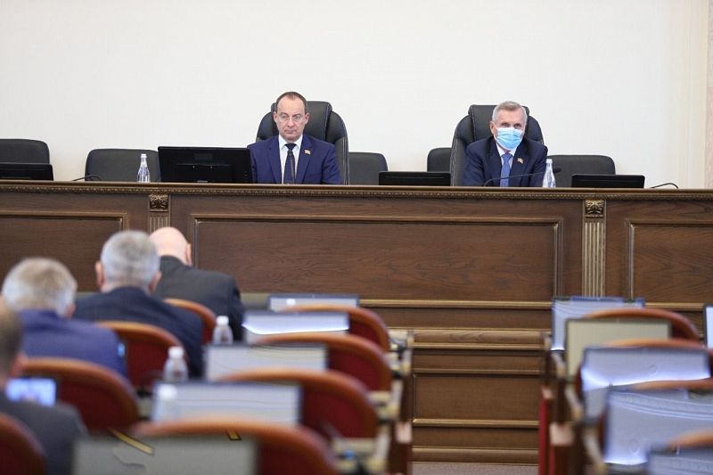 Трехлетний бюджет Краснодарского края принят в первом чтении