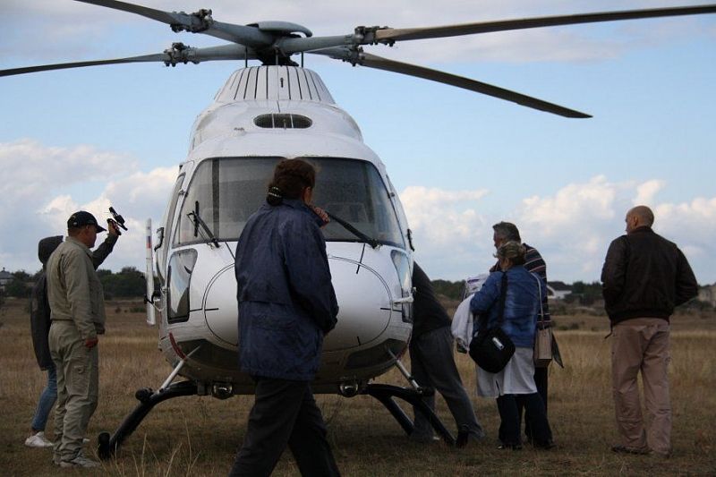 Упавшую с высоты девочку доставили на вертолете из Севастополя в Краснодар