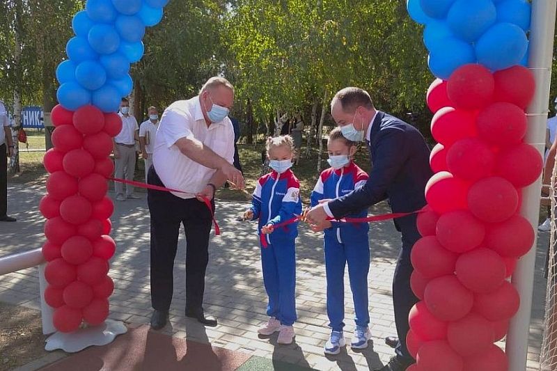 В Брюховецком районе в рамках нацпроекта открылась спортплощадка ГТО