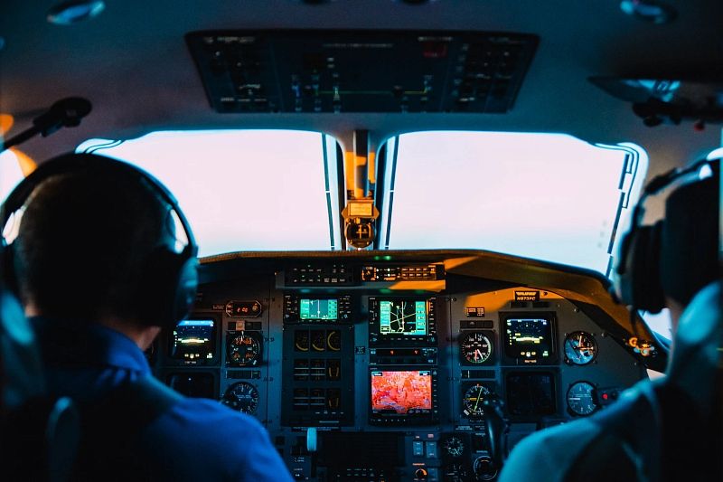 Минтранс просит отсрочить мобилизацию для пилотов самолетов и авиаинженеров