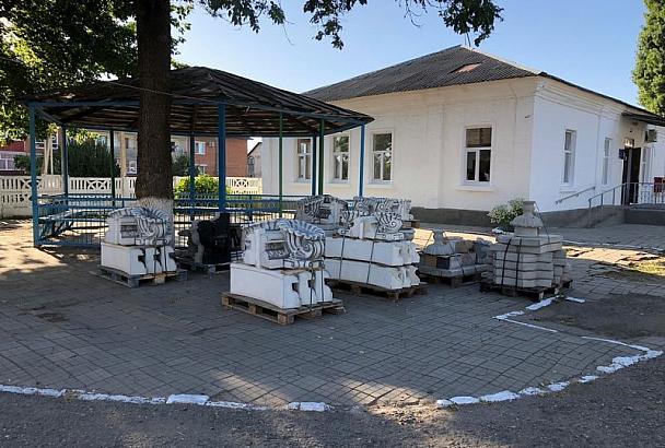 В Краснодарском крае за 5 млн рублей отремонтируют построенную в XIX веке школу