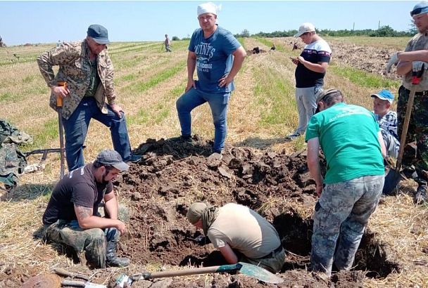 На Кубани в ходе поисковой экспедиции «Битва за Кавказ»» были найдены останки советского летчика