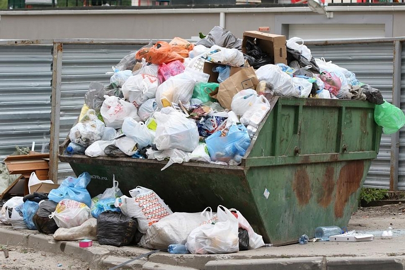 Проблему с вывозом мусора в Туапсинском районе решат в течение недели