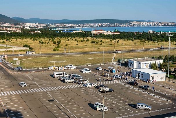 Автоэкспрессы начали ходить из аэропорта Геленджика в Новороссийск и Анапу
