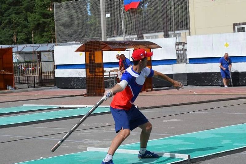 Отец и сын из Краснодарского края стали  чемпионами мира по городошному спорту 