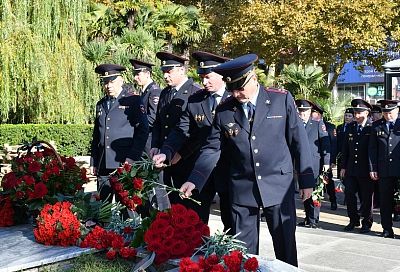 В Сочи почтили память погибших на боевом посту сотрудников органов внутренних дел 