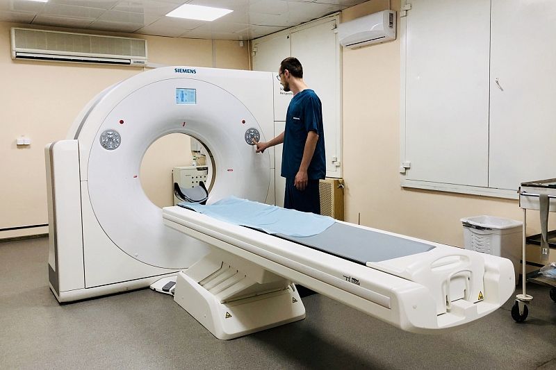 Все районные больницы в Краснодарском крае укомплектуют компьютерными томографами  